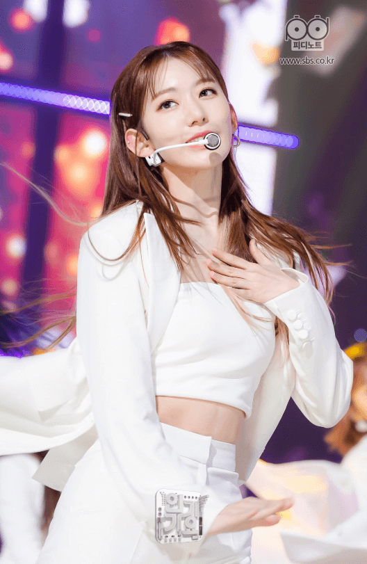 宮脇咲良「決意が湧く」ハイトーンカラーへのこだわり ヘアケアブランドのミューズ就任