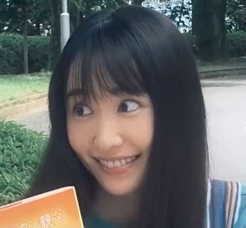 目の奥から笑っている芸能人