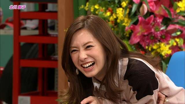 目の奥から笑っている芸能人