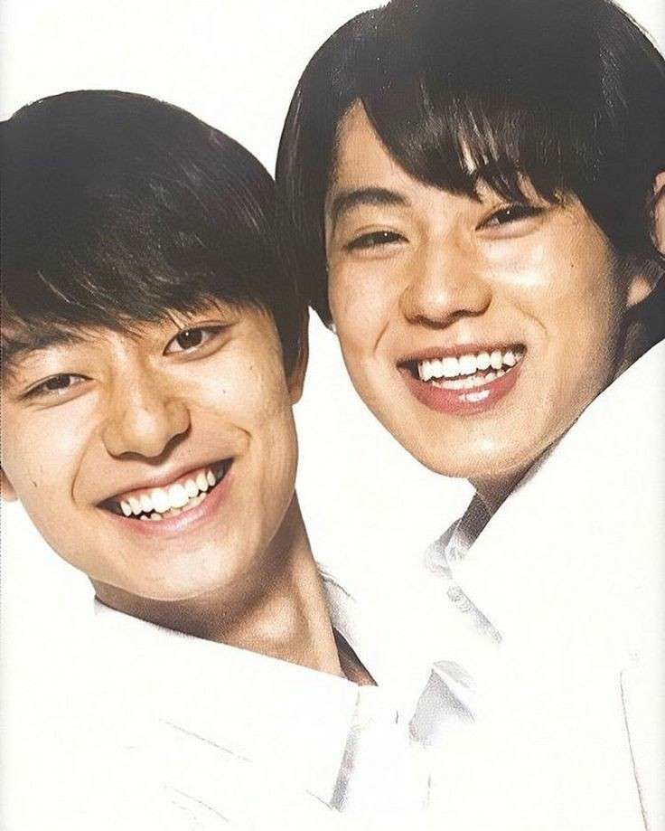 目の奥から笑っている芸能人