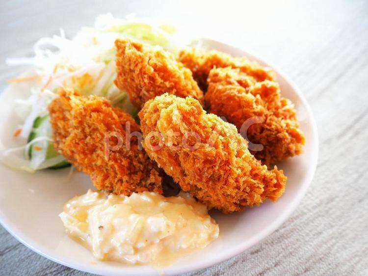 現実のお昼ご飯を食べながら、理想のお昼ご飯の画像を貼るトピ