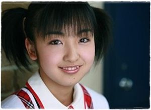 板野友美、第1子妊娠を発表 現在安定期「私、母になります」