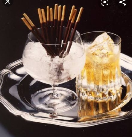 ガル民が一番食べたり飲んだりしたことある商品を挙げた人が優勝