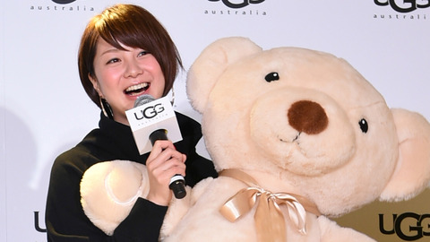 鈴木えみ　憧れ続けたハイトーンの紫色ヘアにフォロワー絶賛「女神」「綺麗すぎる」「妖精みたい」の声