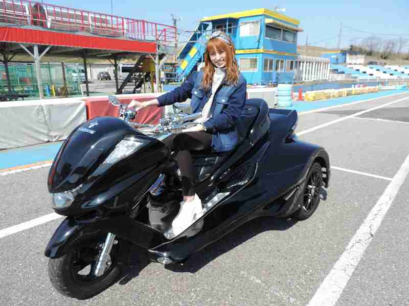 よゐこ濱口優のバイク動画がブレイク中　今後は妻・アッキーナとのツーリングも？