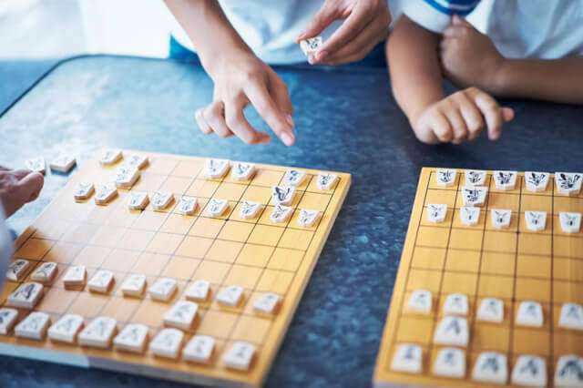 現役東大生の幼少期の「習い事ランキング」2位はピアノ 1位は