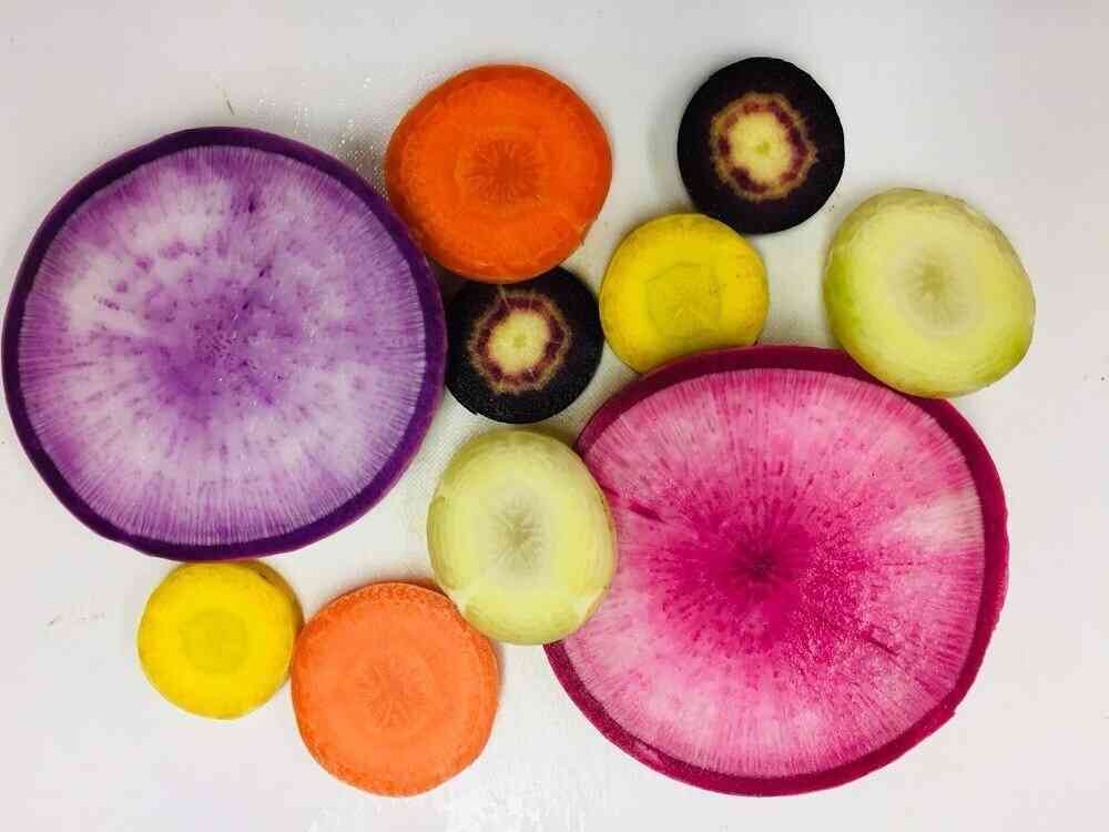 バーニャカウダ(ソース、野菜、その他)