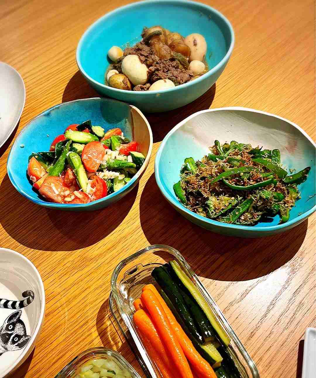 浜田の妻・小川菜摘、手作り冷やし中華2皿写真に「めっちゃ豪華」「浜ちゃん幸せ」の声