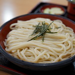 地元の麺料理のおすすめ教えて