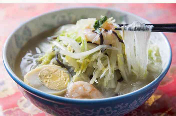 地元の麺料理のおすすめ教えて