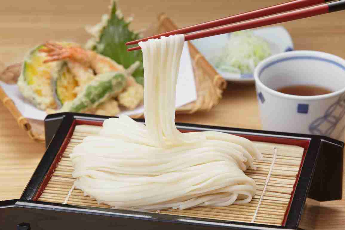 地元の麺料理のおすすめ教えて