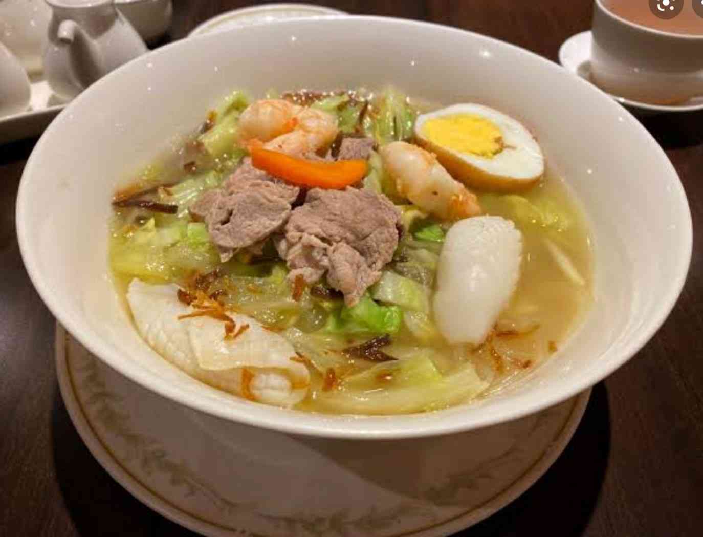 地元の麺料理のおすすめ教えて