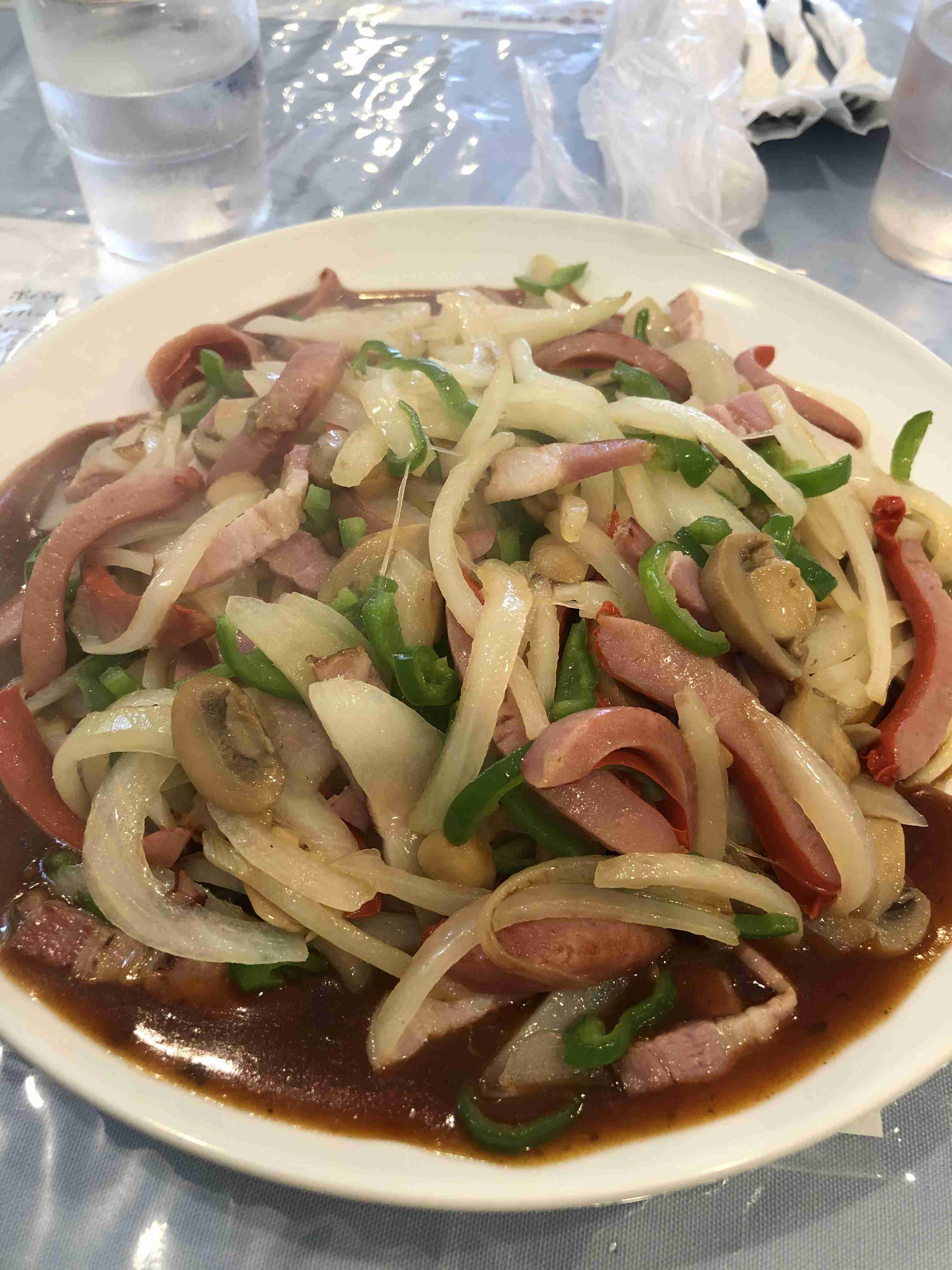 地元の麺料理のおすすめ教えて