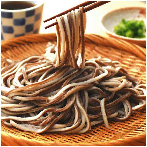 地元の麺料理のおすすめ教えて