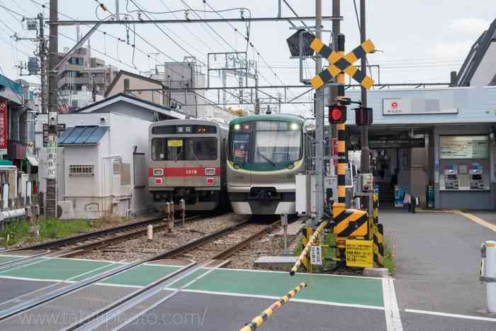 画像だけで駅名を当てるトピ
