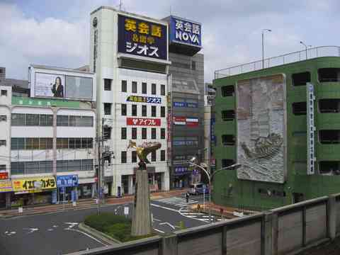 画像だけで駅名を当てるトピ