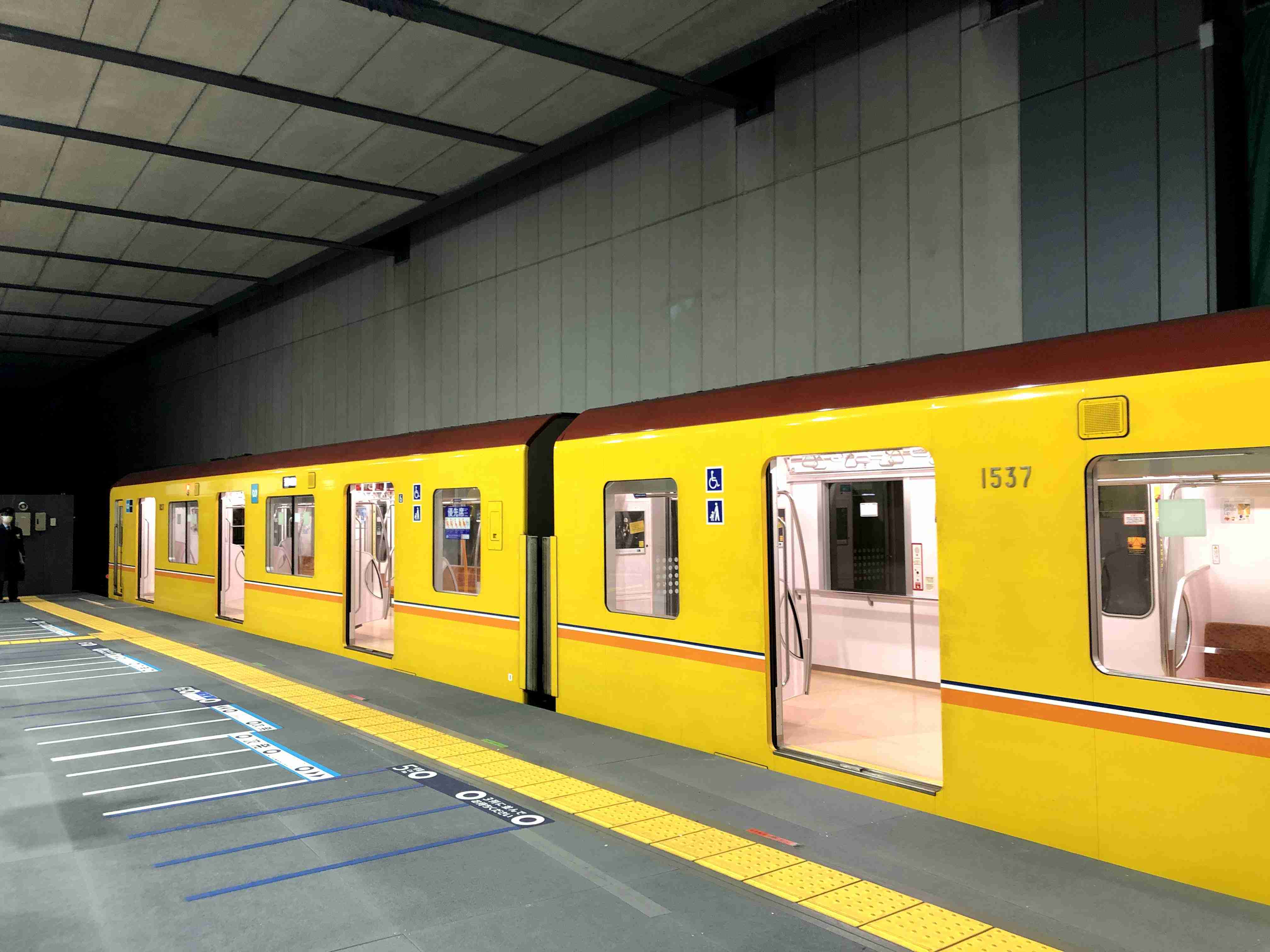 画像だけで駅名を当てるトピ