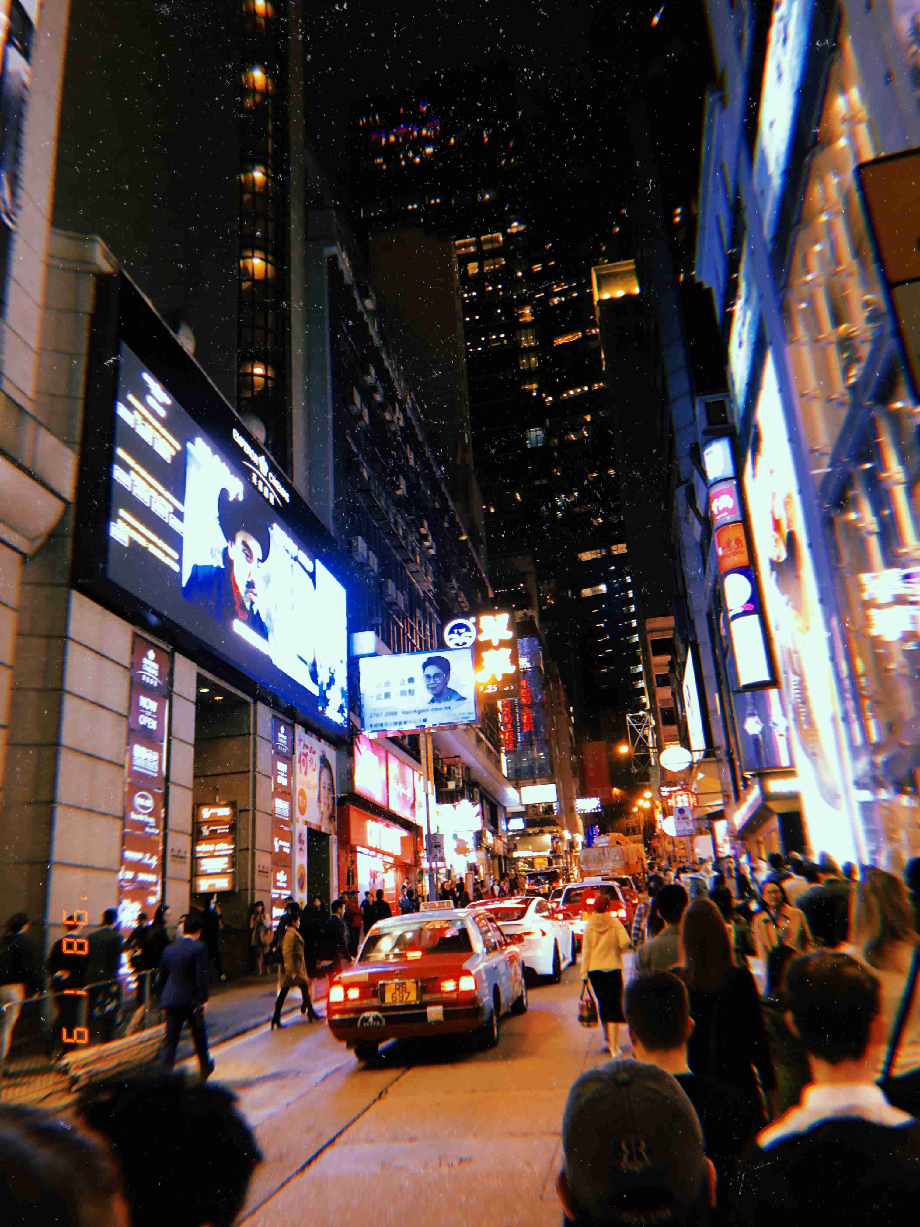 コロナ禍だし、過去に行った旅行の写真でも見せ合いませんか