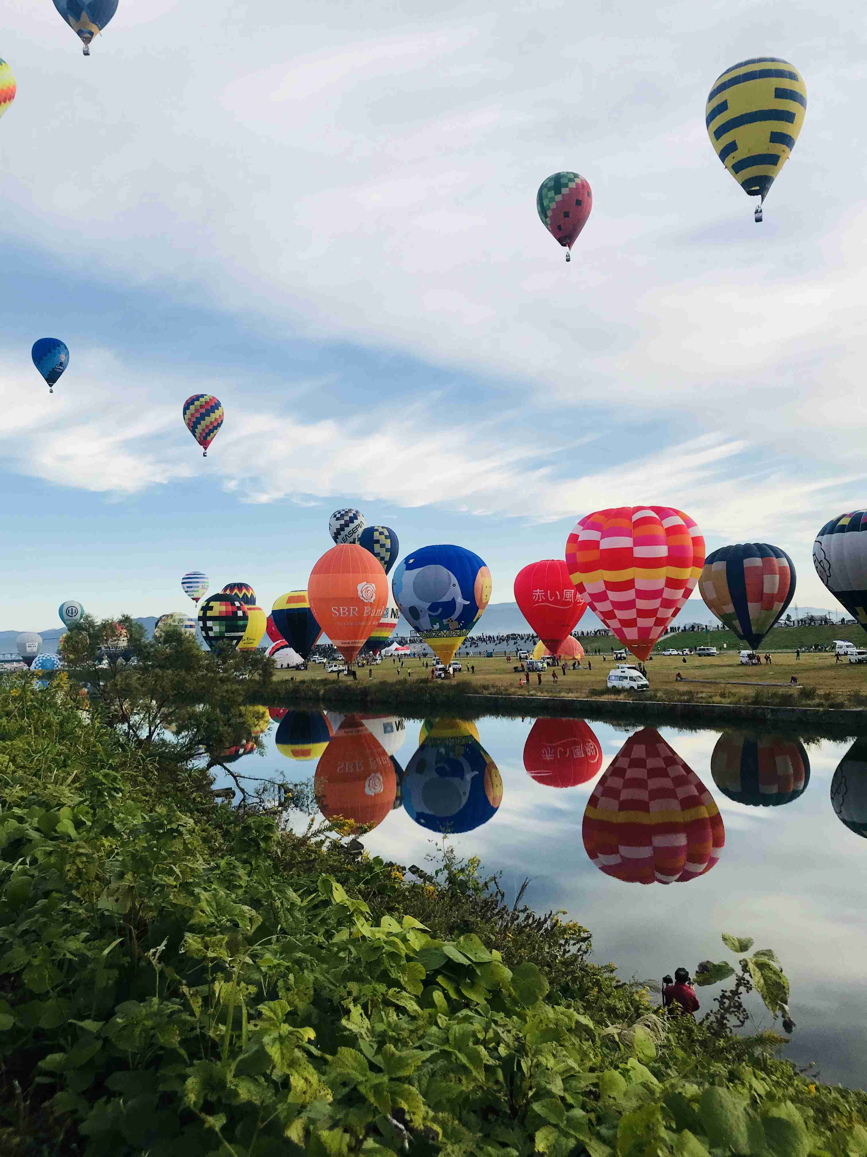 コロナ禍だし、過去に行った旅行の写真でも見せ合いませんか