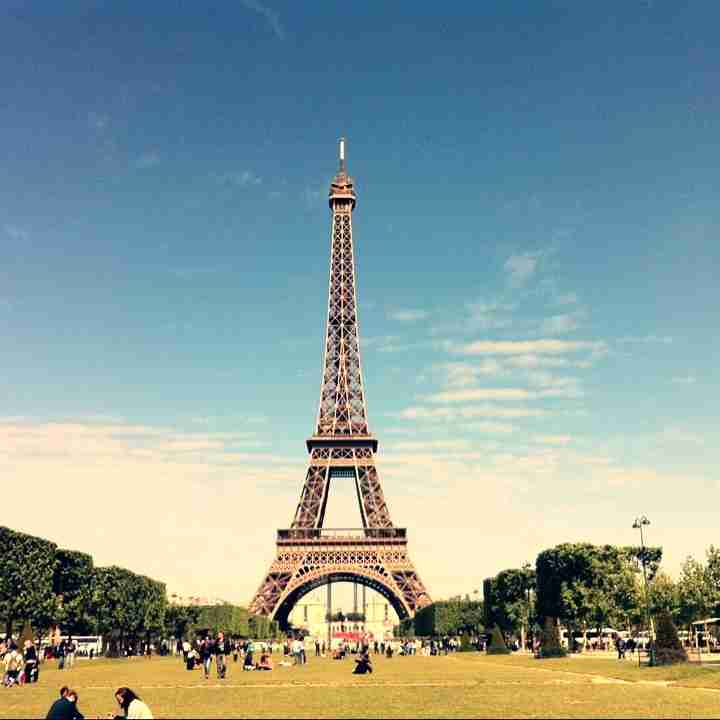 コロナ禍だし、過去に行った旅行の写真でも見せ合いませんか