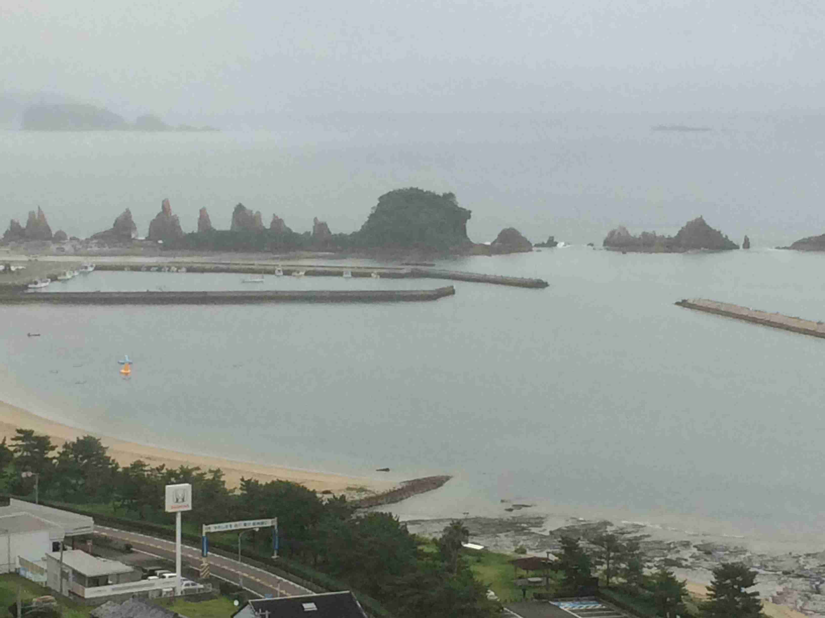 コロナ禍だし、過去に行った旅行の写真でも見せ合いませんか