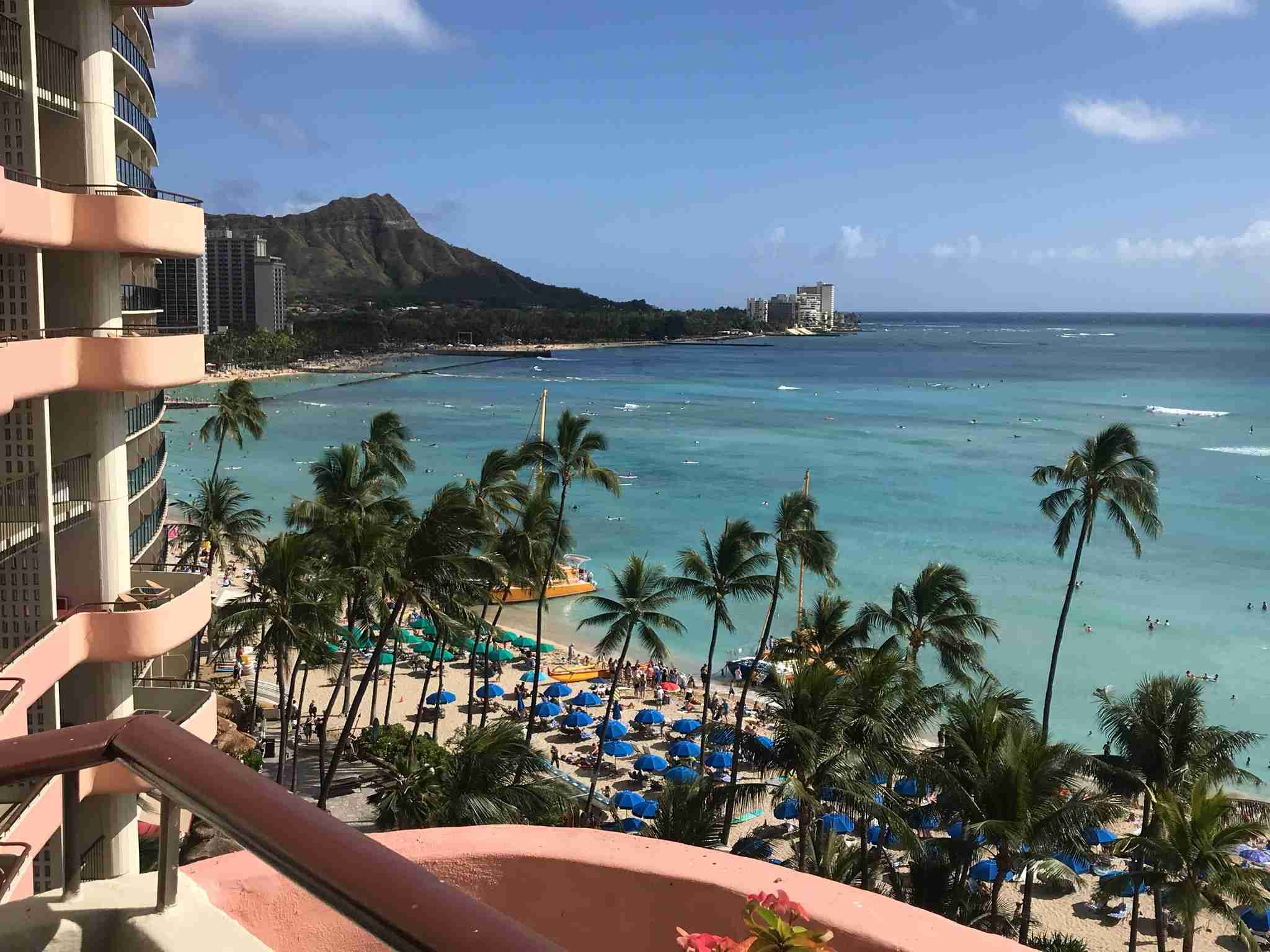 コロナ禍だし、過去に行った旅行の写真でも見せ合いませんか