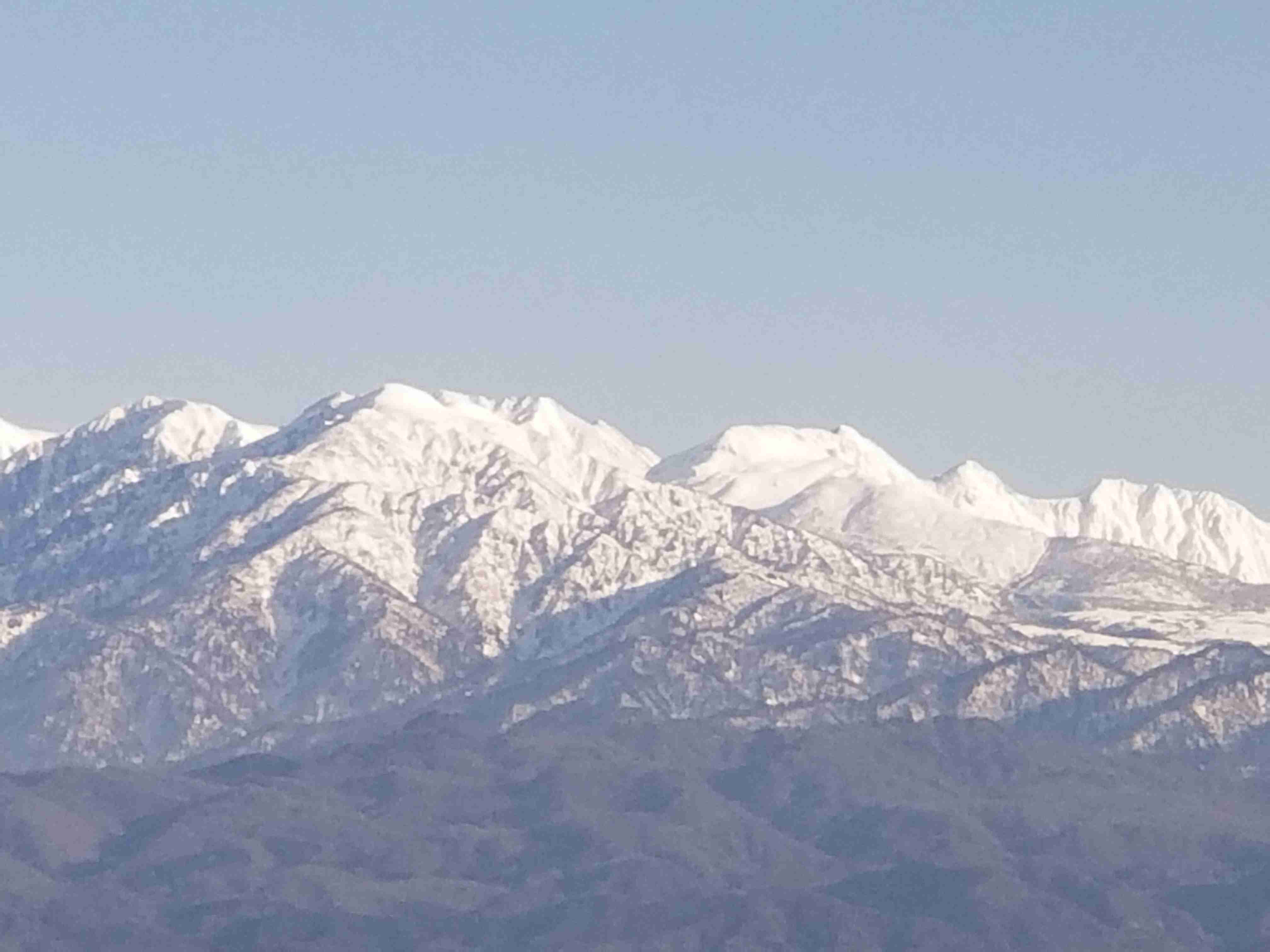 コロナ禍だし、過去に行った旅行の写真でも見せ合いませんか