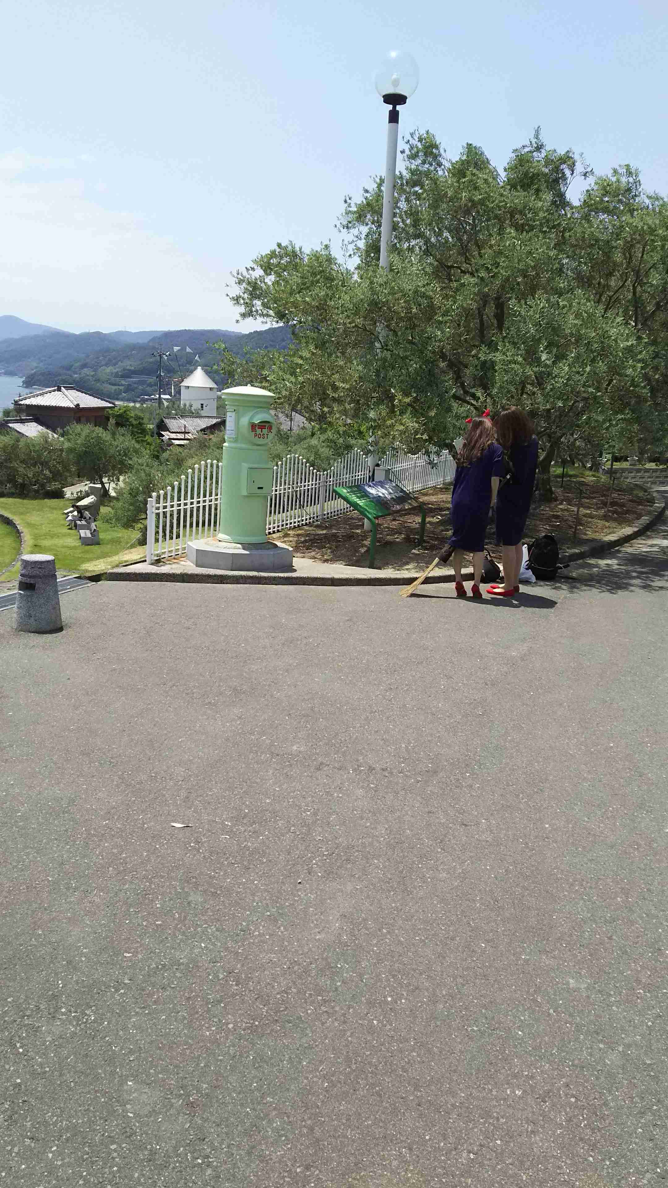 コロナ禍だし、過去に行った旅行の写真でも見せ合いませんか