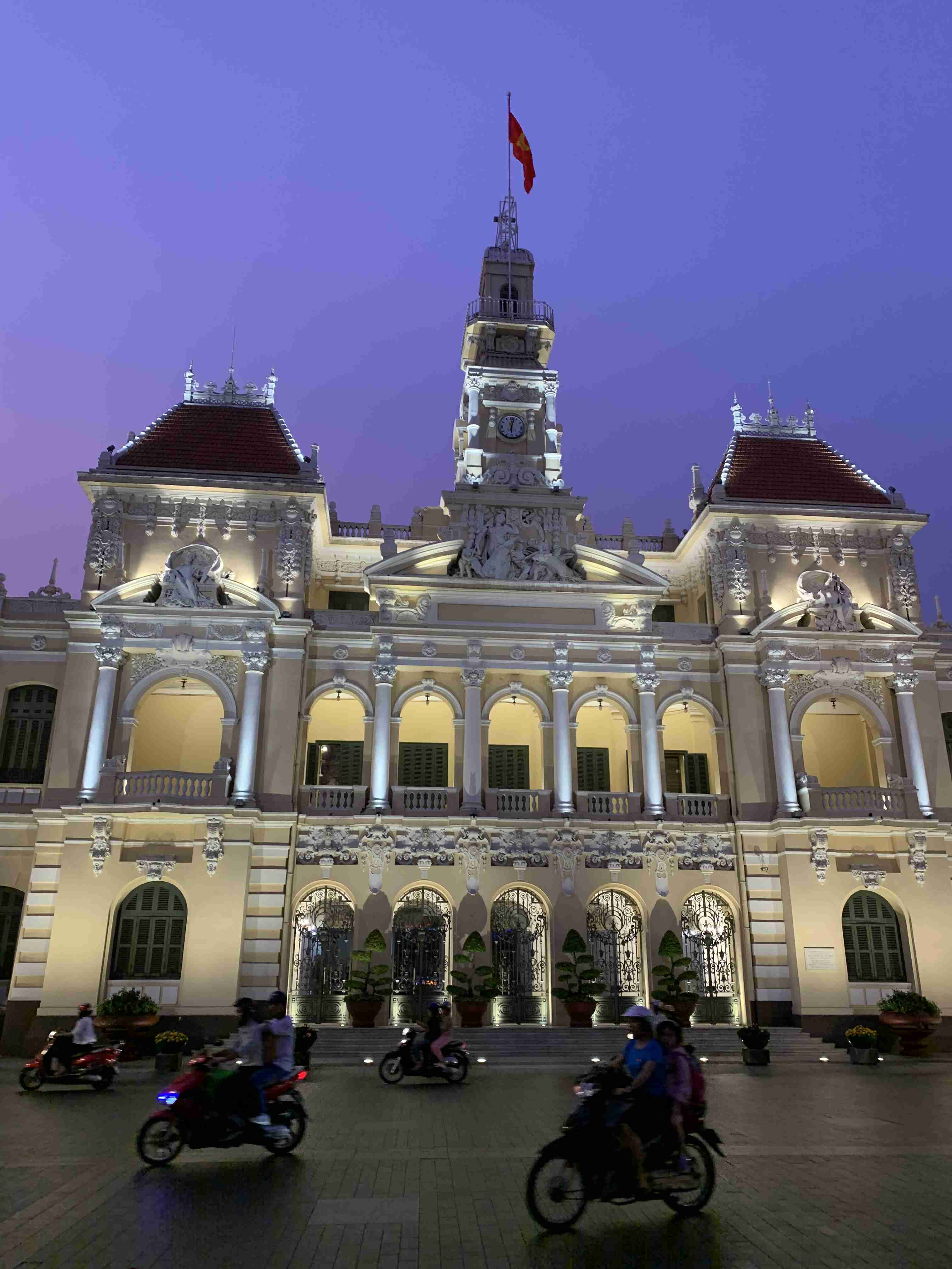 コロナ禍だし、過去に行った旅行の写真でも見せ合いませんか