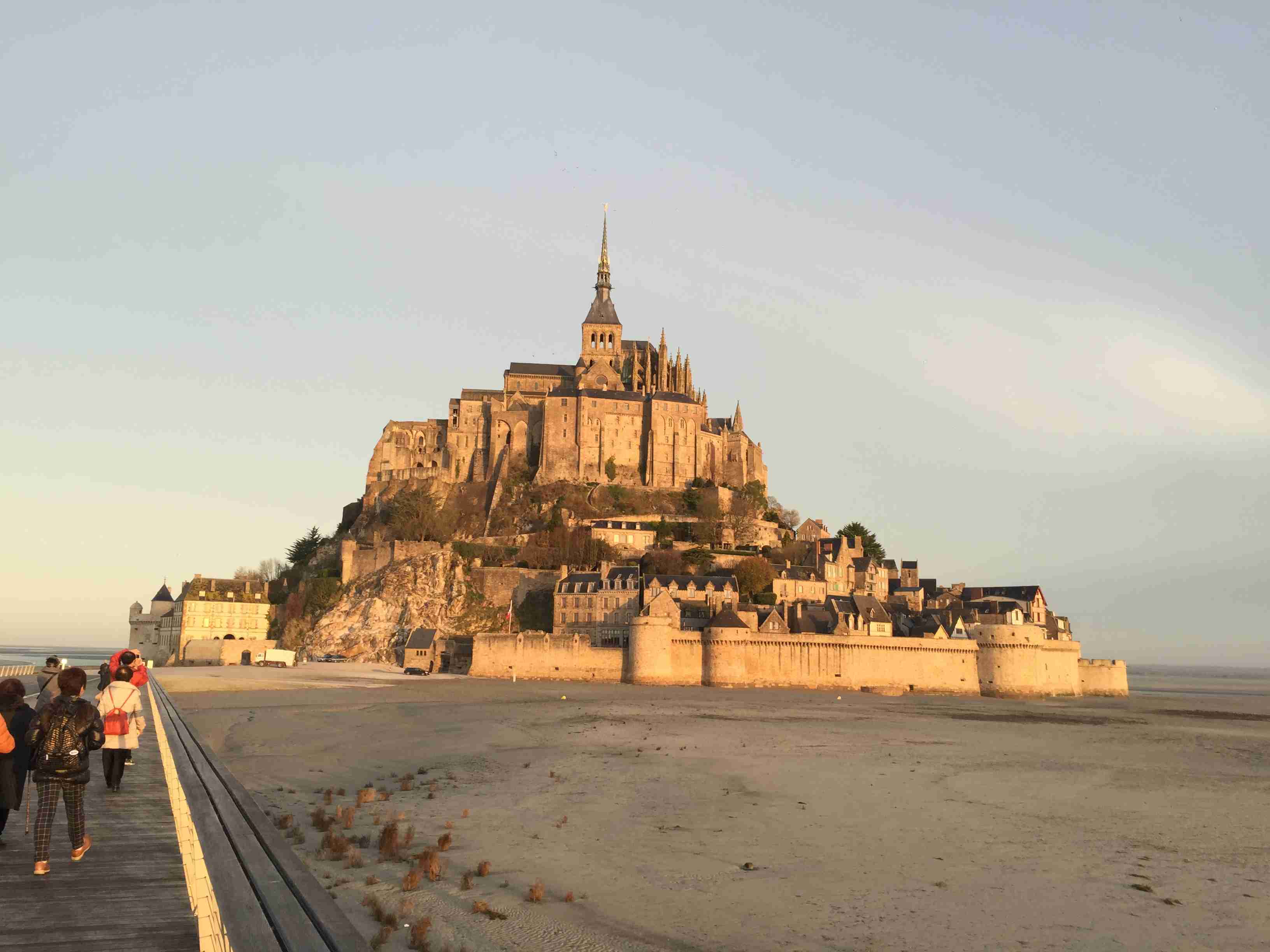 コロナ禍だし、過去に行った旅行の写真でも見せ合いませんか