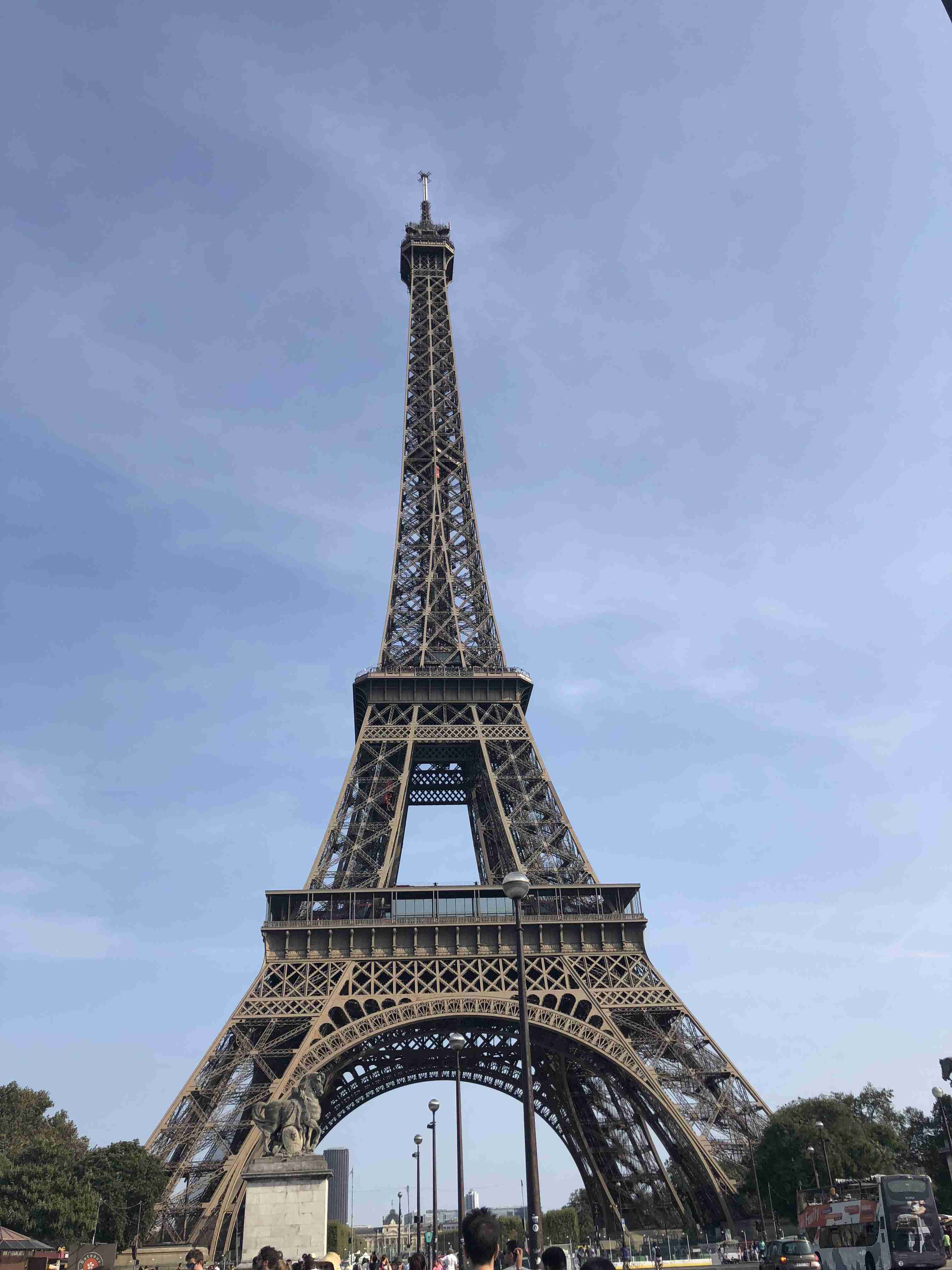 コロナ禍だし、過去に行った旅行の写真でも見せ合いませんか