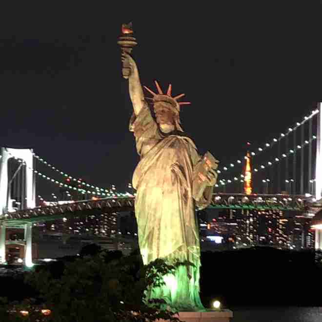 コロナ禍だし、過去に行った旅行の写真でも見せ合いませんか