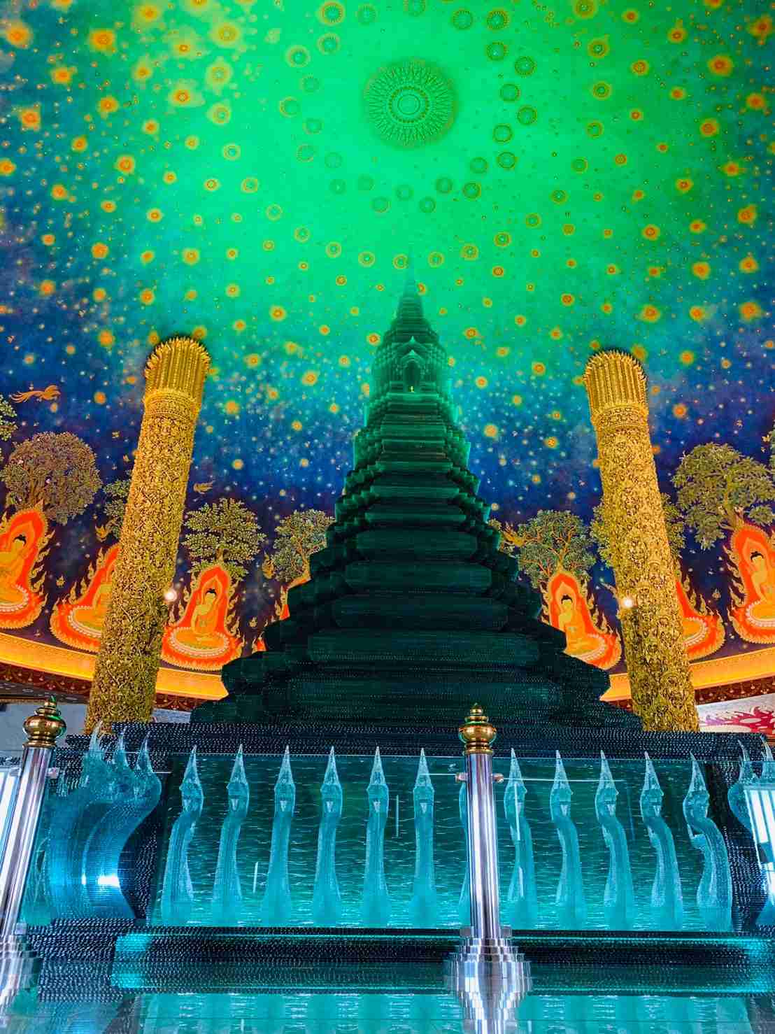 コロナ禍だし、過去に行った旅行の写真でも見せ合いませんか