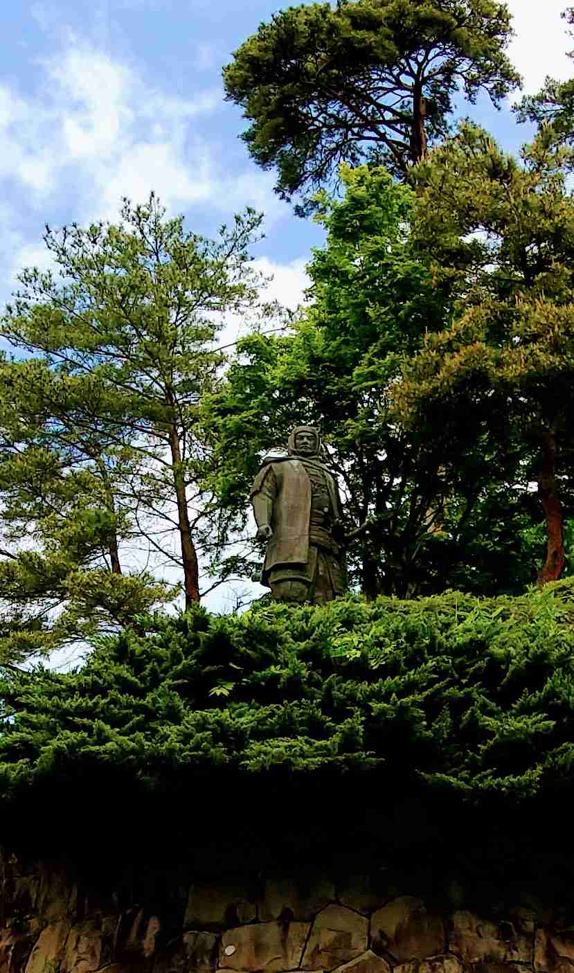 コロナ禍だし、過去に行った旅行の写真でも見せ合いませんか