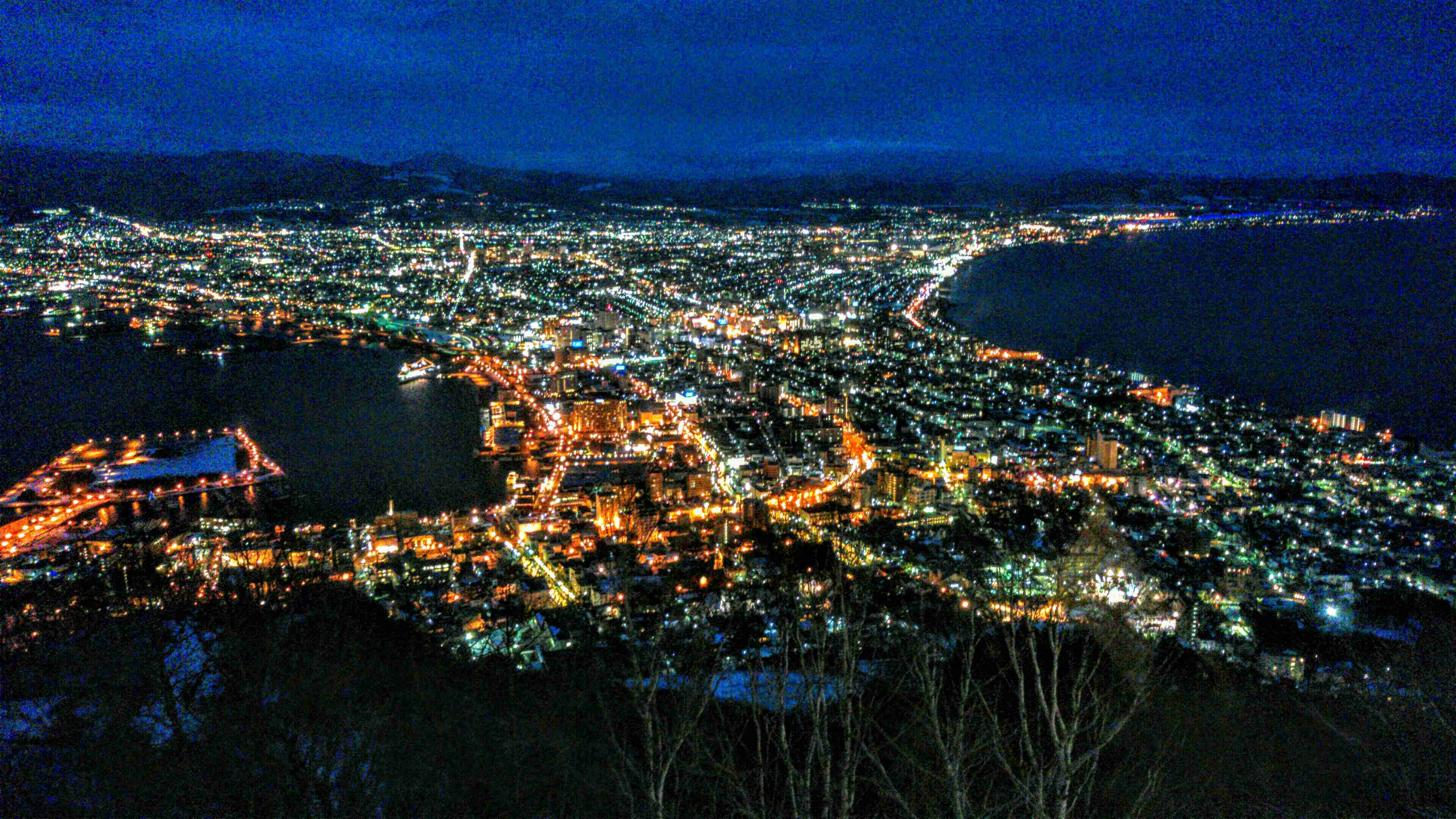 コロナ禍だし、過去に行った旅行の写真でも見せ合いませんか