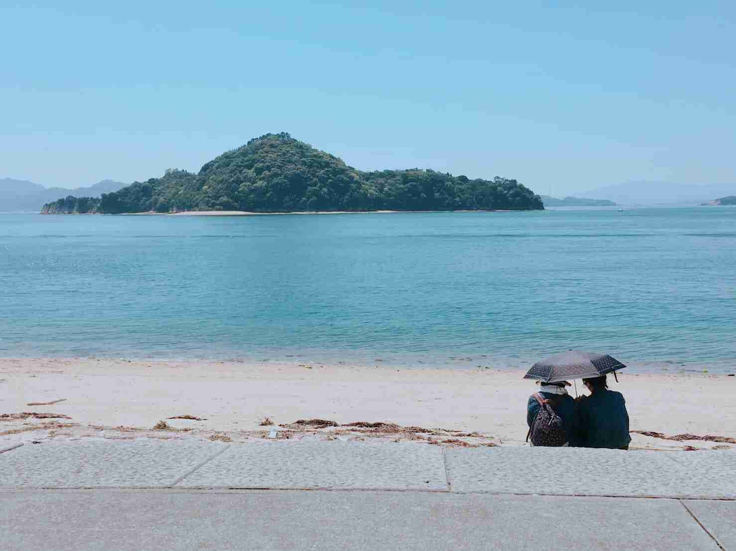 コロナ禍だし、過去に行った旅行の写真でも見せ合いませんか