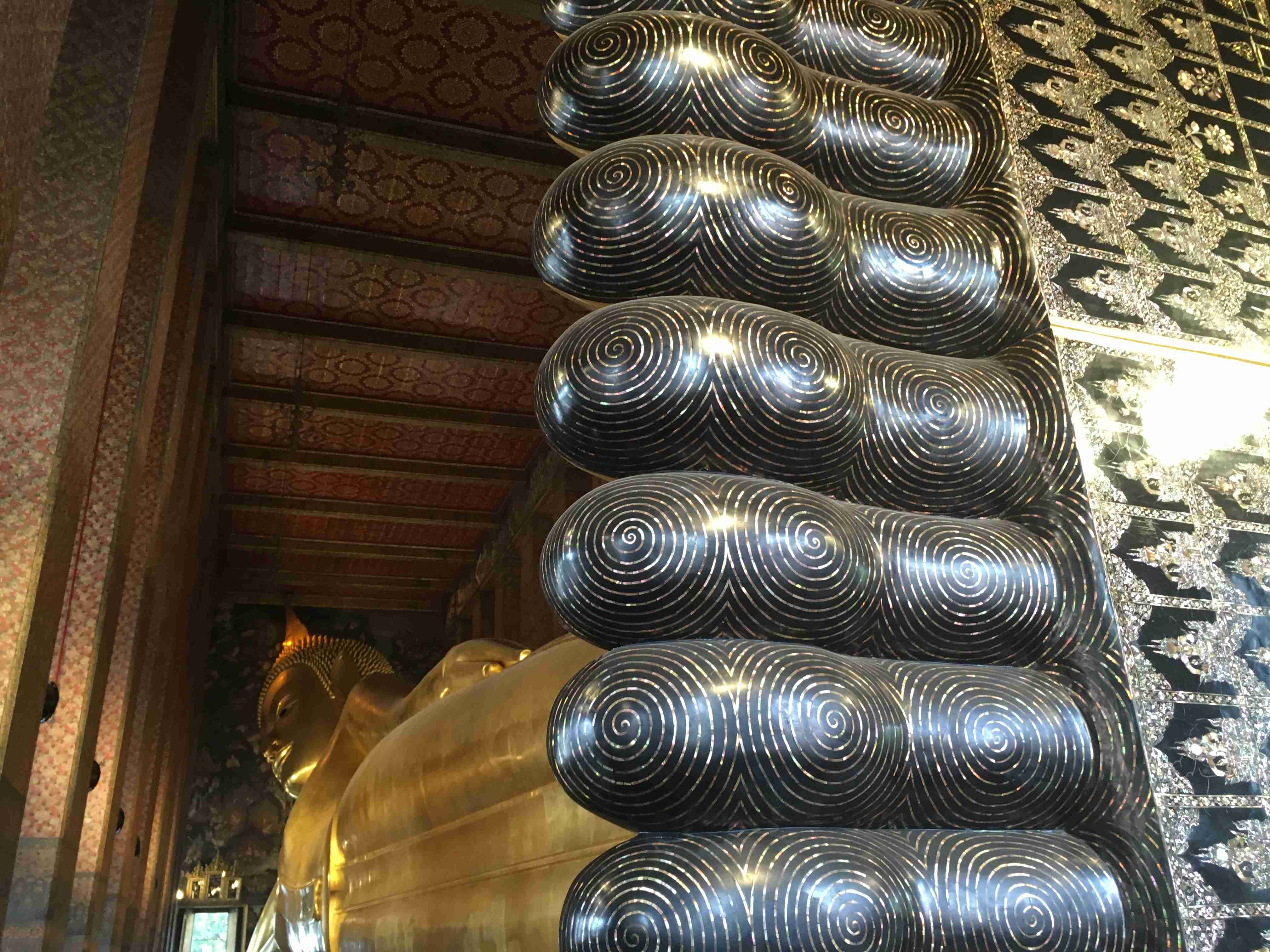 コロナ禍だし、過去に行った旅行の写真でも見せ合いませんか