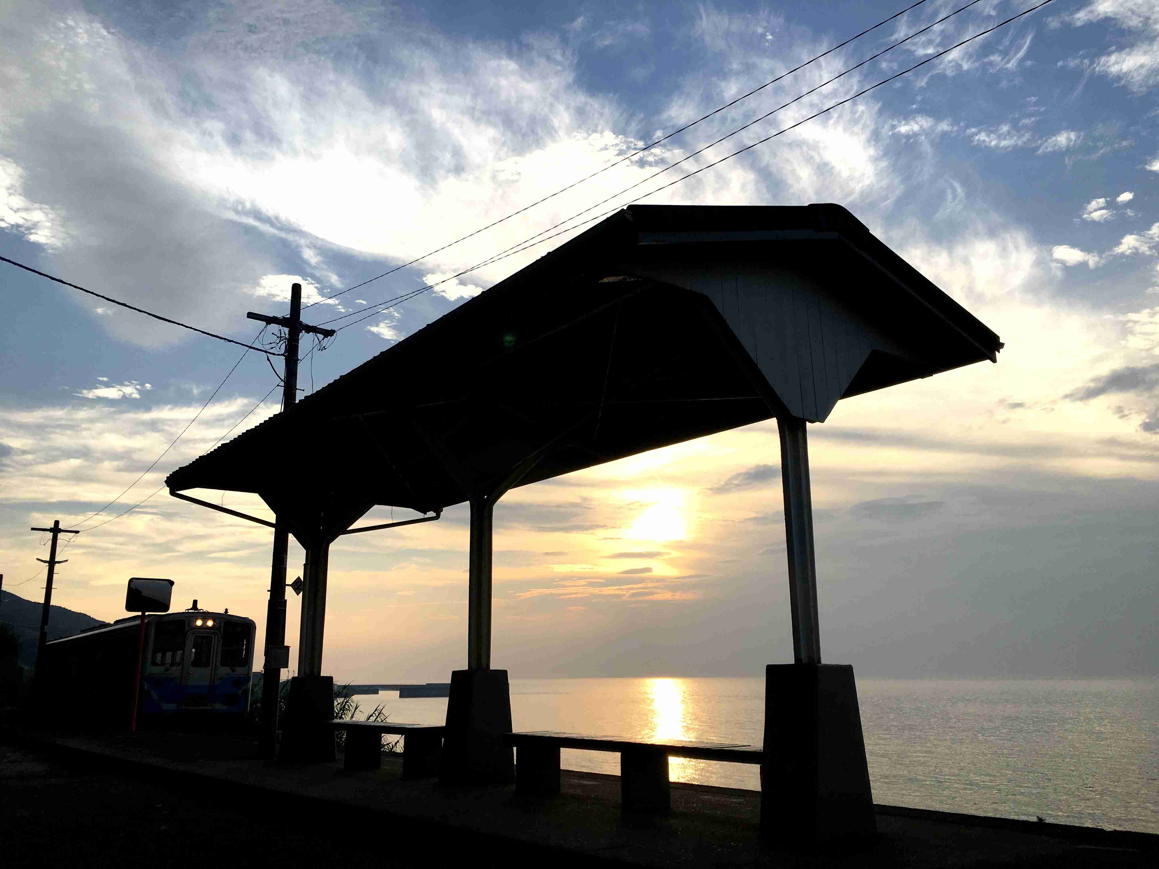 コロナ禍だし、過去に行った旅行の写真でも見せ合いませんか