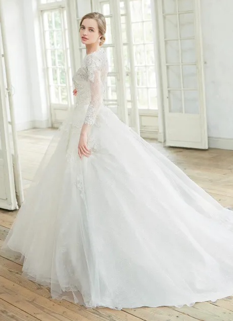 綺麗なウエディングドレスがみたい