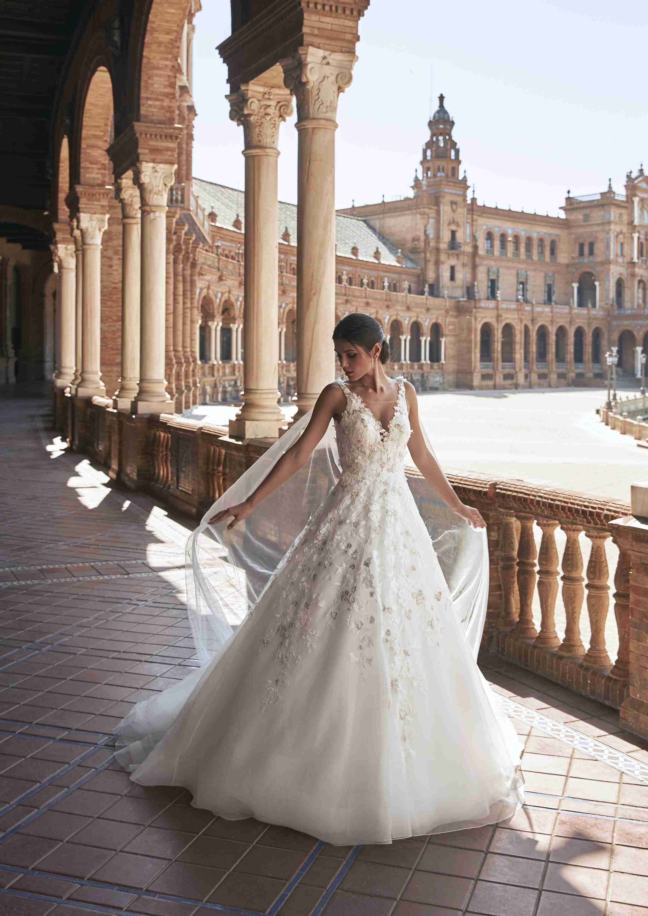 綺麗なウエディングドレスがみたい