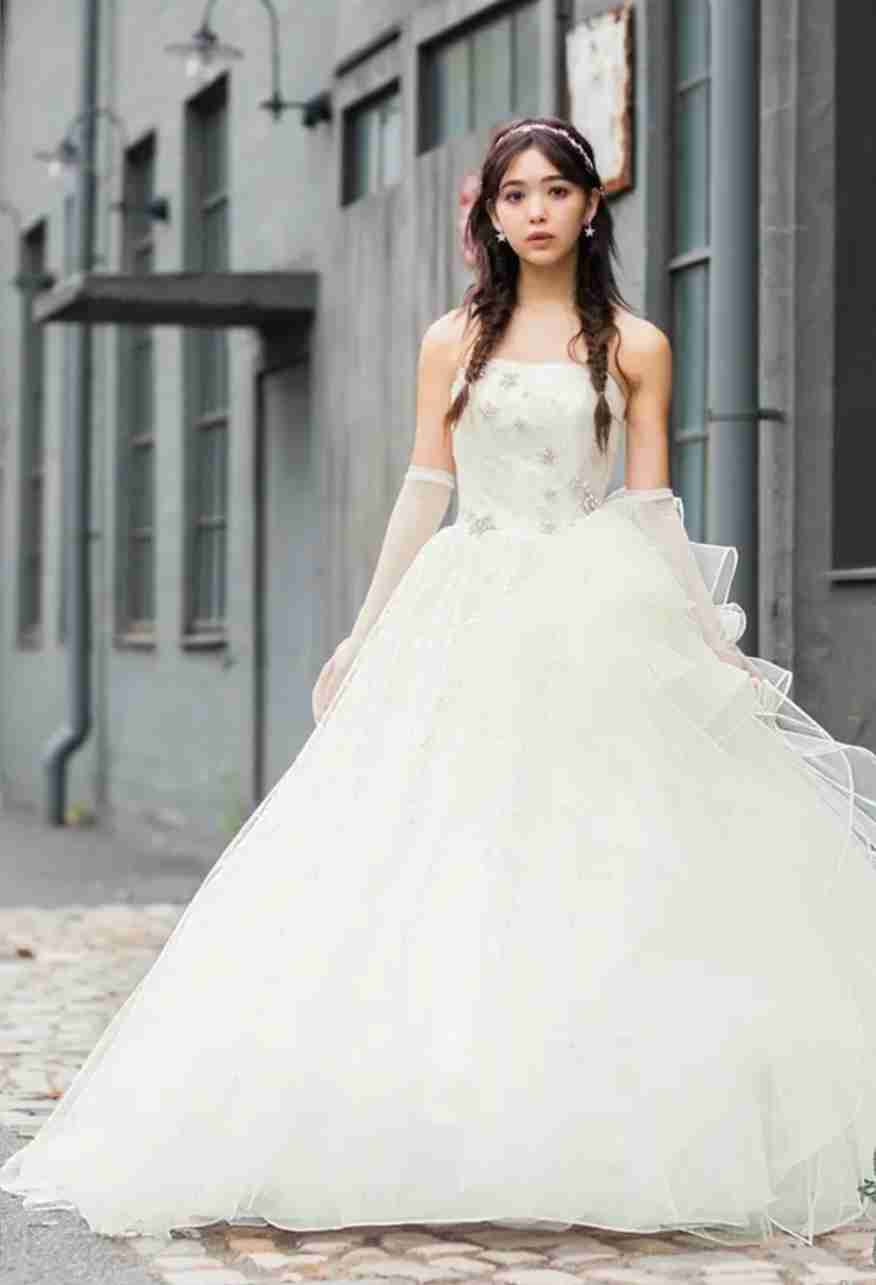 綺麗なウエディングドレスがみたい