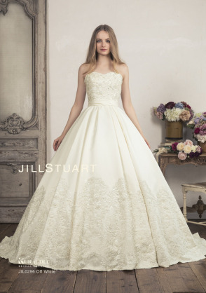 綺麗なウエディングドレスがみたい