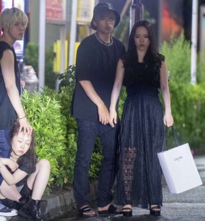 水溜まりボンド、あやなん、コムドット…超人気YouTuber31名が緊急事態宣言下に“自粛破りの大パーティ”「深夜3時まで泥酔カラオケ」