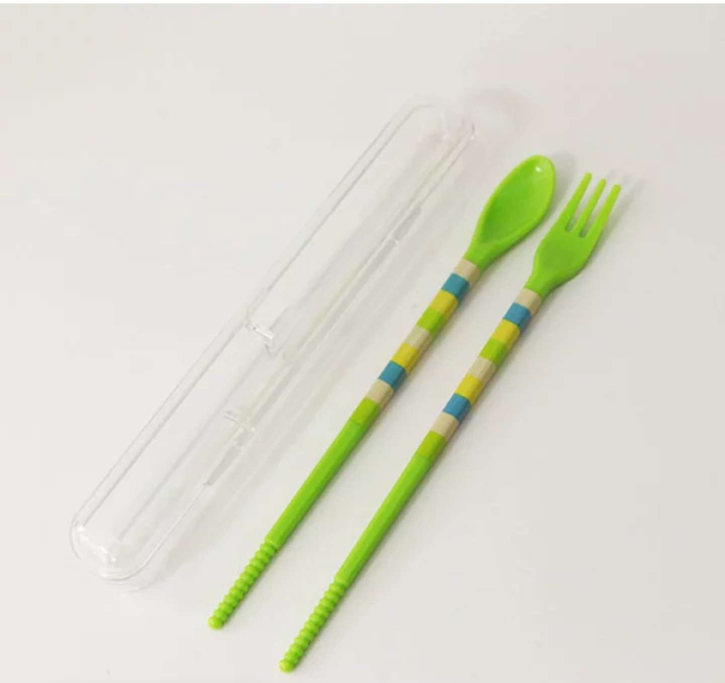 プラごみの削減へ新法成立 使い捨てスプーンも有料化?