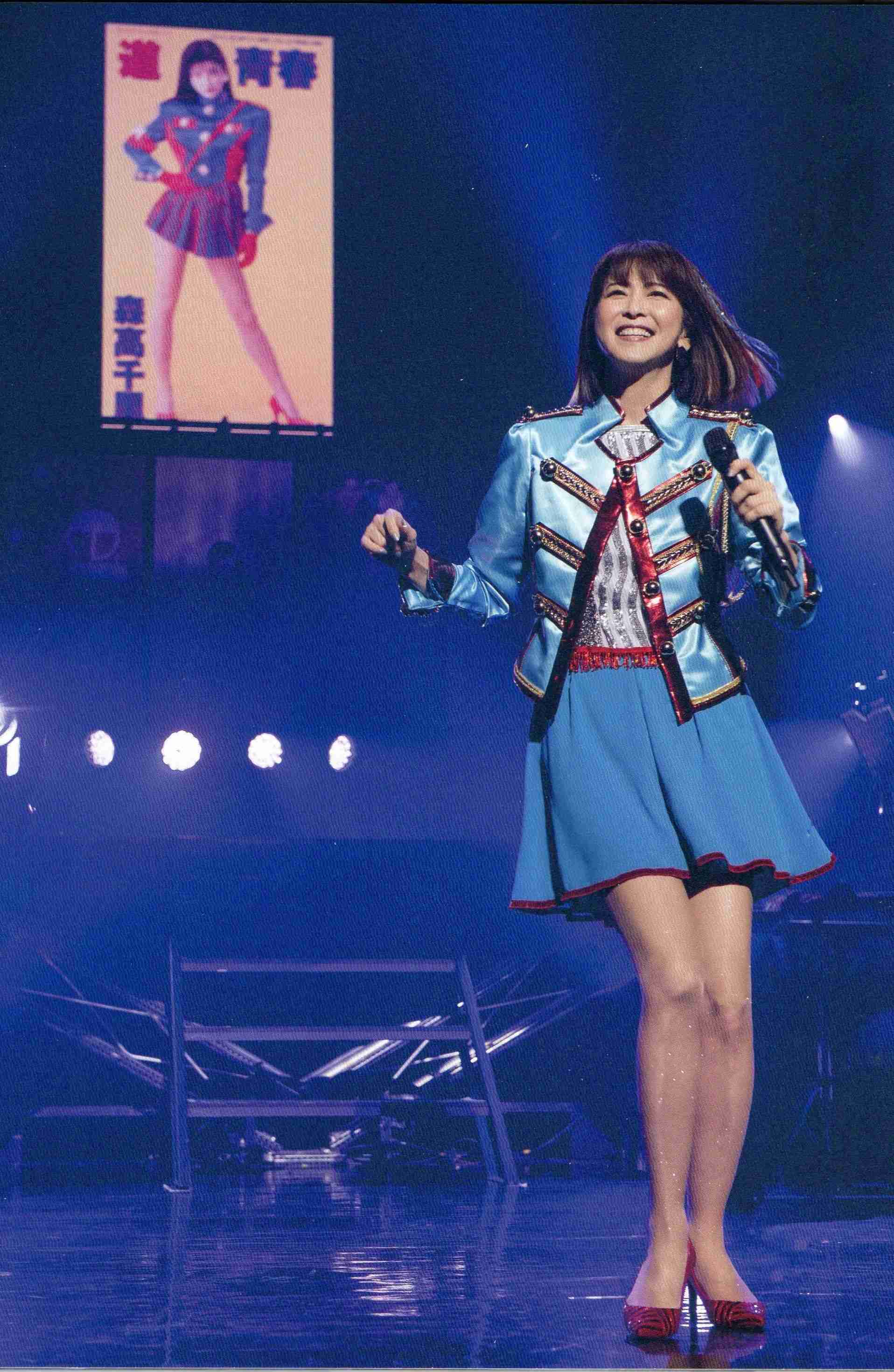 森高千里　今でも健在！ミニスカ“森高ファッション”全身ショットに反響「美しすぎる」「奇跡の52才」