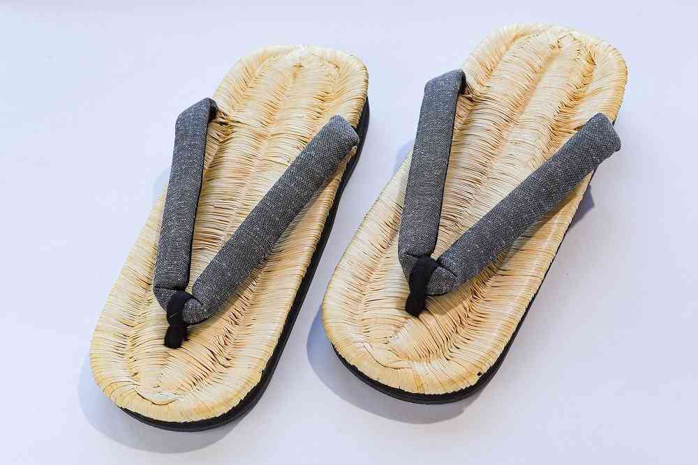 水遊び用のサンダル