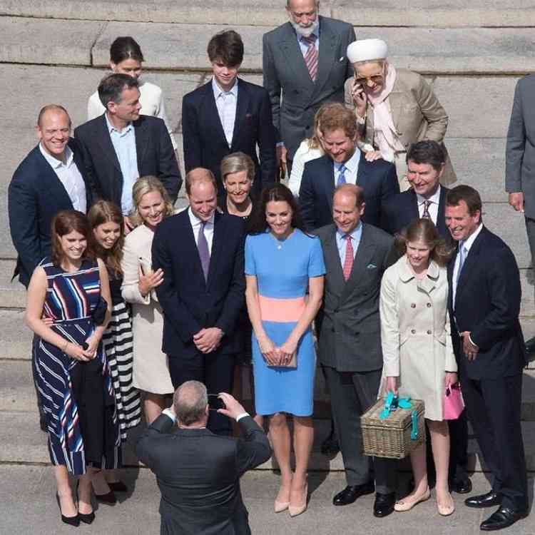 ヘンリー王子が英国に帰国　故ダイアナ妃像の除幕式にウィリアム王子と出席予定