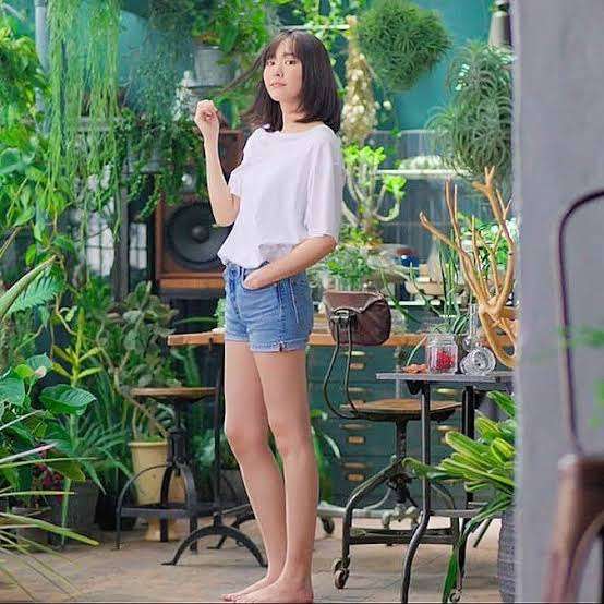 美脚な芸能人の全身画像を貼るトピ Part2
