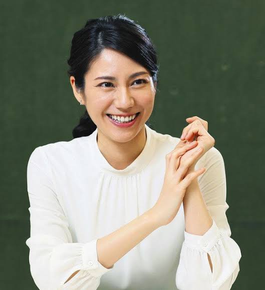 顔の全てのパーツが大きい人