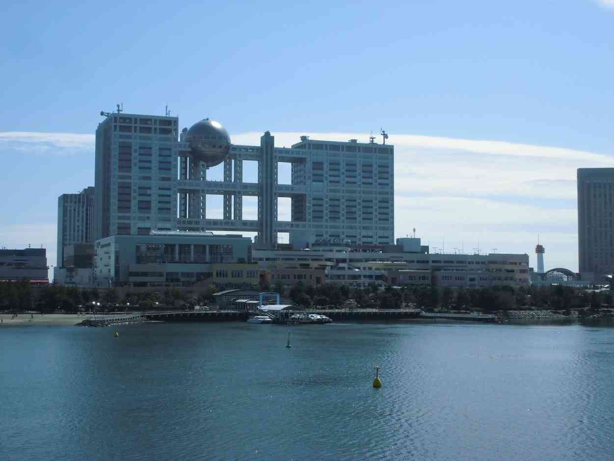国内・海外、様々な企業の建物を貼るトピ♪